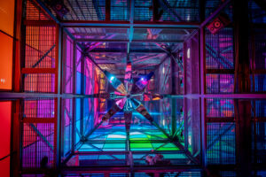 הכל אור - מראה לשמים 1