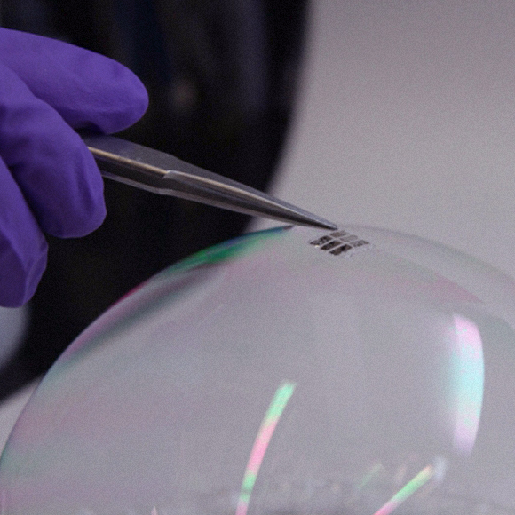 תאים סולריים על בועות סבון