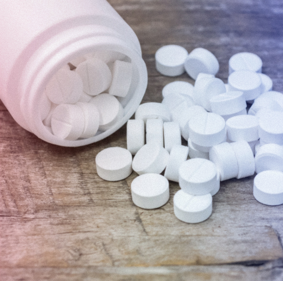 מה הקשר בין אקמול, קשב ורגישות לטעויות?