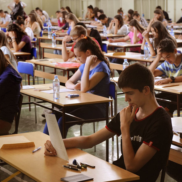 מבחנים בינלאומיים כמראה למצב המקומי