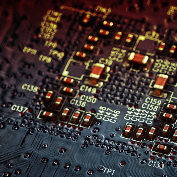 לטעון את הסוללה בטלפון במהירות שיא