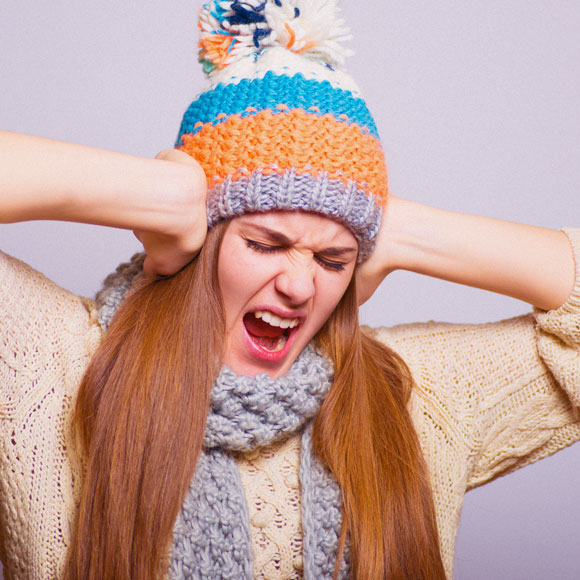 למה מפריע לי לשמוע אנשים לועסים?