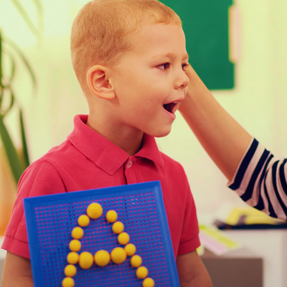 האזור השקט במוחם של מגמגמים