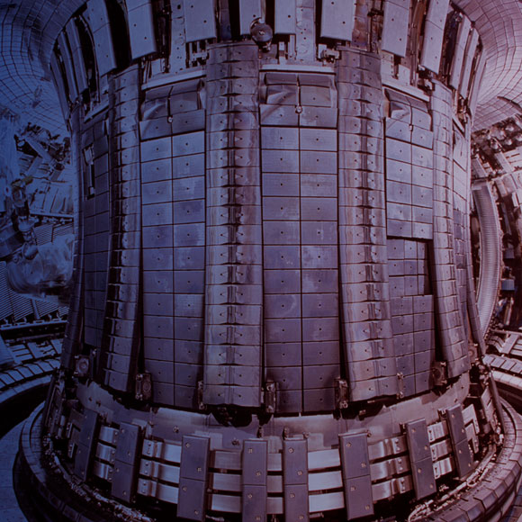 היתוך גרעיני: הסוף למחסור באנרגיה?