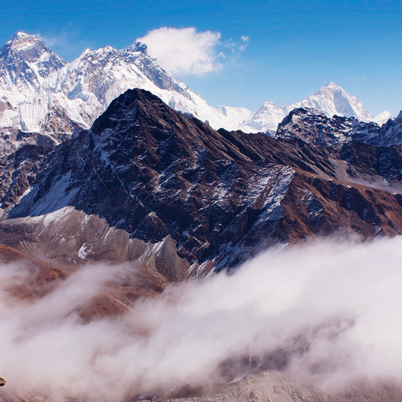 היום לפני: על פסגת העולם