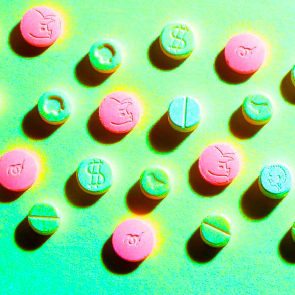 אקסטזי – מסם מסיבות לתרופה פסיכיאטרית