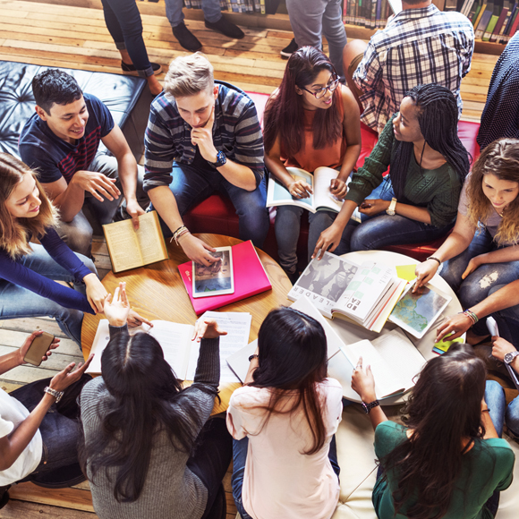איך משפיעה האווירה בכיתה על שאיפות של תלמידים?