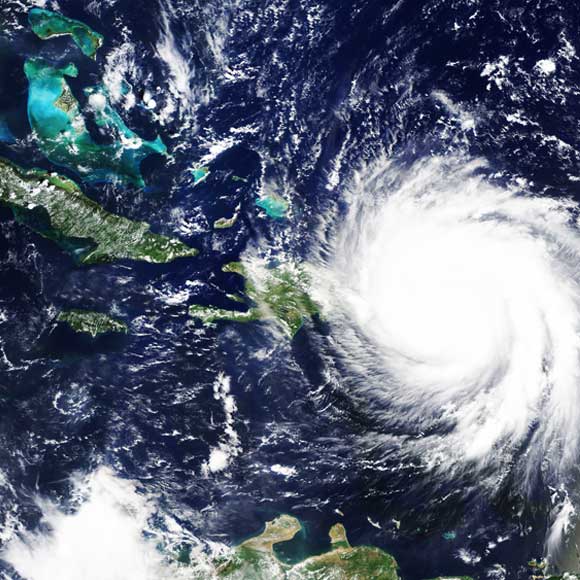 איך נוצרים הוריקנים?