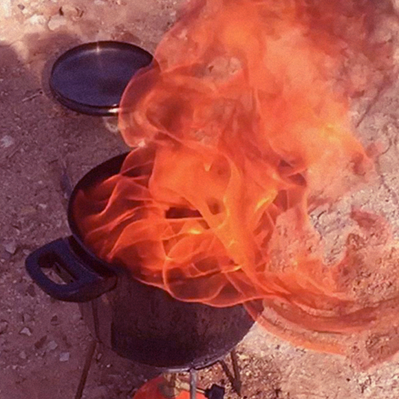 כיצד לכבות שמן בוער?