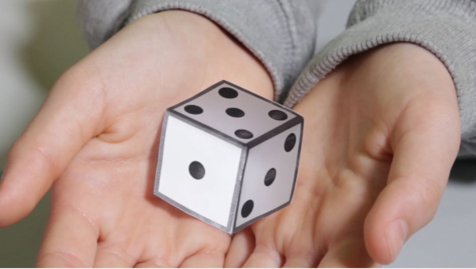 איך לבנות קובייה מרחפת