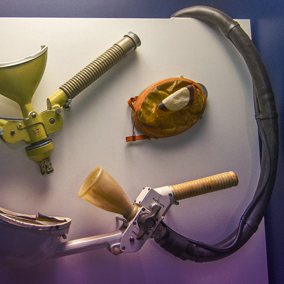 מיחזור בחלל: להפוך הפרשות למזון