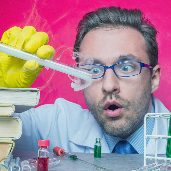 (כמעט) לא אמיתי