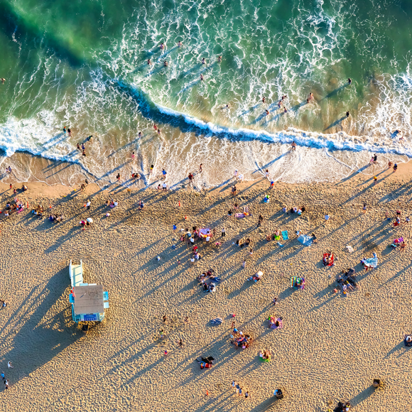 הניקיון הקטלני של החופים