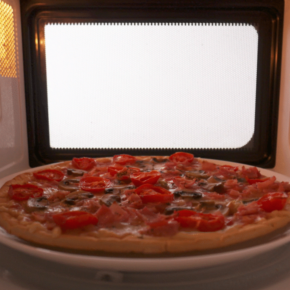 איך פועל תנור מיקרוגל?