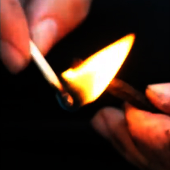 אבק שריפה שחור – בתוך חוֹר