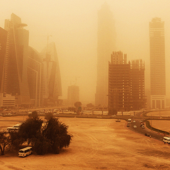 תעלומת גרגירי האבק הענקיים