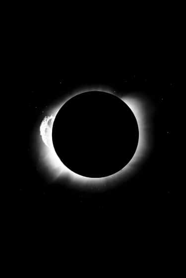 הליקוי שהדליק את האור