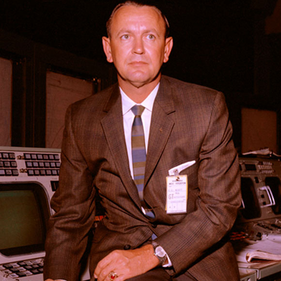 האיש שפיקח על האסטרונאוטים