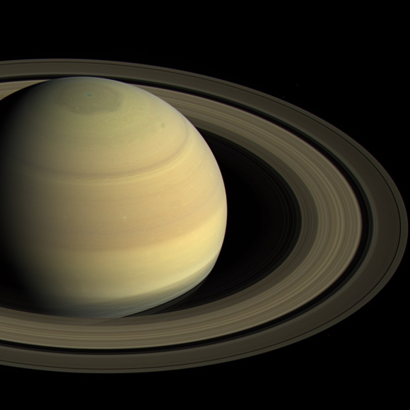 הירחים החדשים של שבתאי