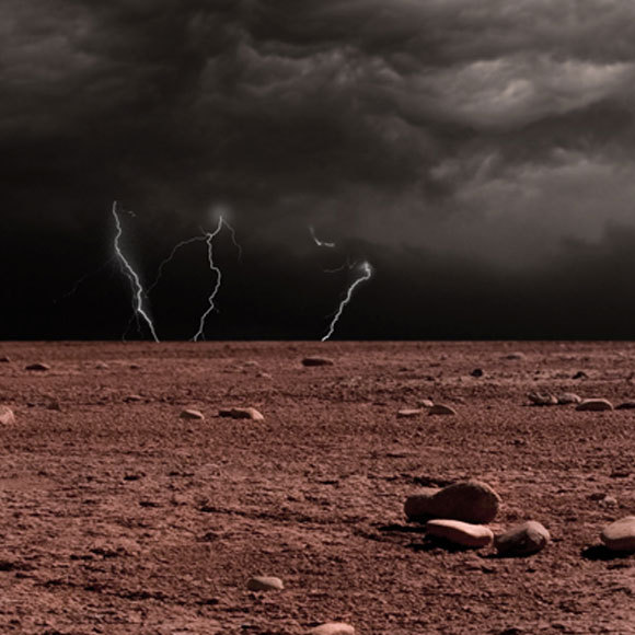 ברקים מעולמות רחוקים