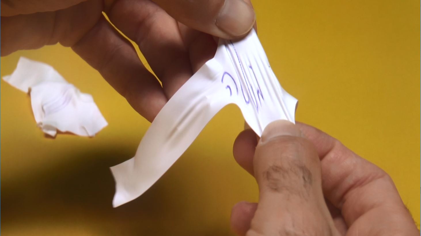 El código secreto de la cinta mágica