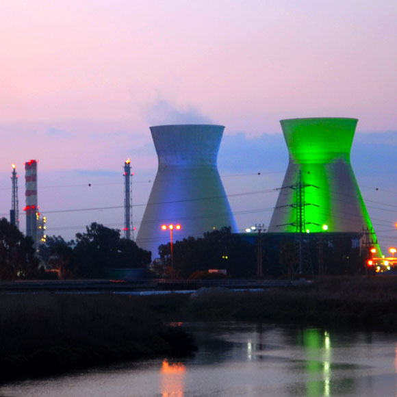 המתקן הירוק בלב התעשייה המזהמת