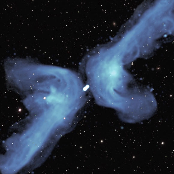 הסילונים ששמים איקס על הגלקסיה