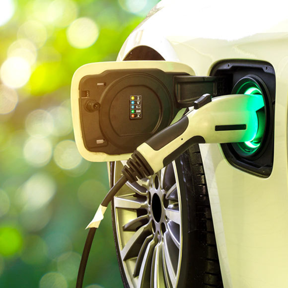 بحث: السيارات الكهربائيّة صديقة للبيئة