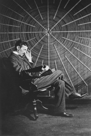 טסלה: האיש והאגדות