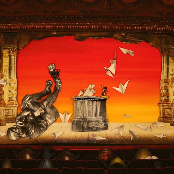 גבות של נרקיסיסטים, סכינים מצואה ונשיקות צרפתיות: איג נובל 2020