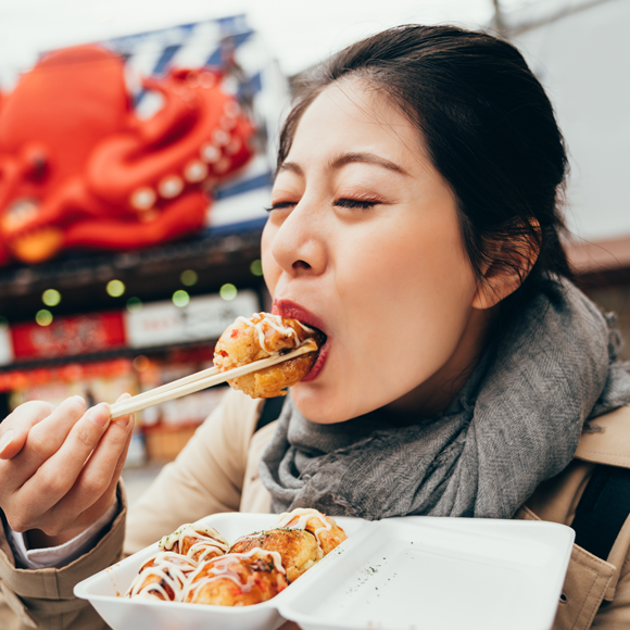 קדימה, לישבן!