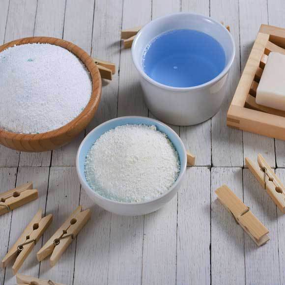 מה יותר ידידותי לסביבה: נוזל כביסה או אבקת כביסה?