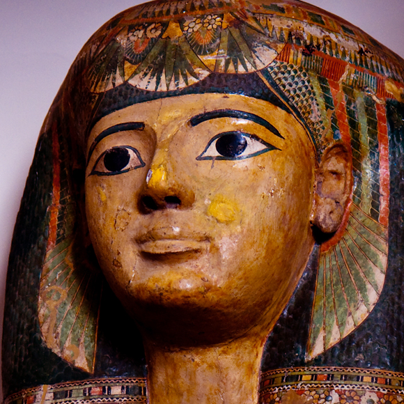 Los muertos que permanecen con nosotros