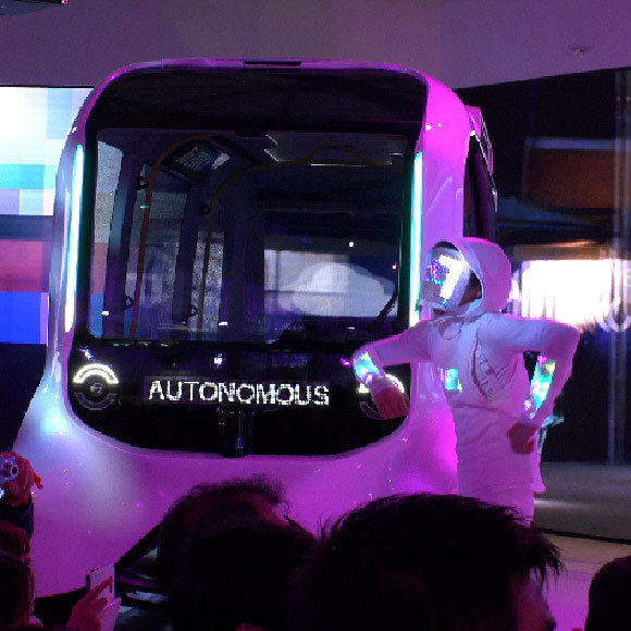 חדשני יותר, מרהיב יותר, חסכוני יותר