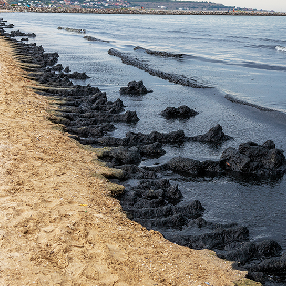 מומחים: הסכם הנפט עם האמירויות – סכנה לסביבה
