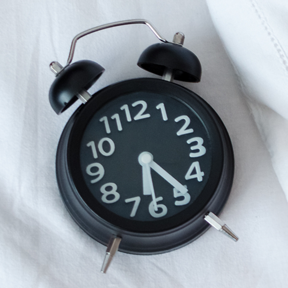 “خاصّيّة الغفوة الصباحيّة” ليست بذلك السوء