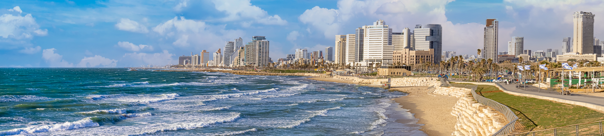 כרישים, תולעי ים, ואלמוגי עומק: מה מסתתר בשטח הימי של ישראל?