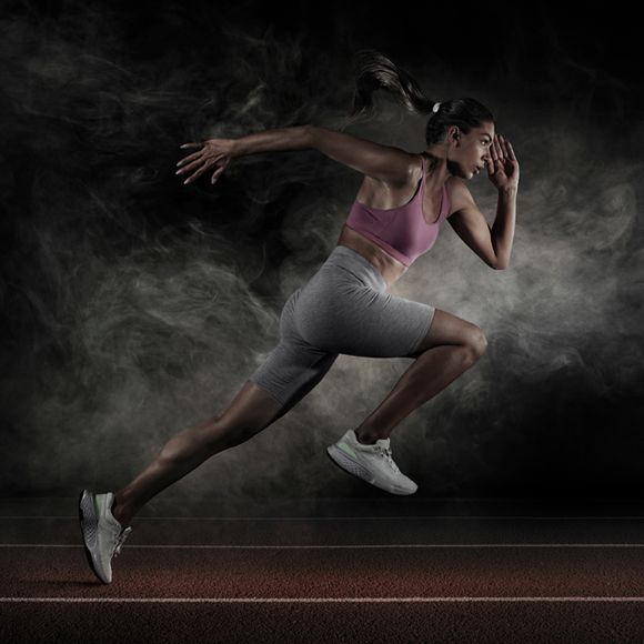 דם, יזע וביצועים משופרים