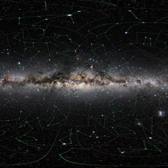 השמש קרובה, הירח זקן: השבוע בחלל