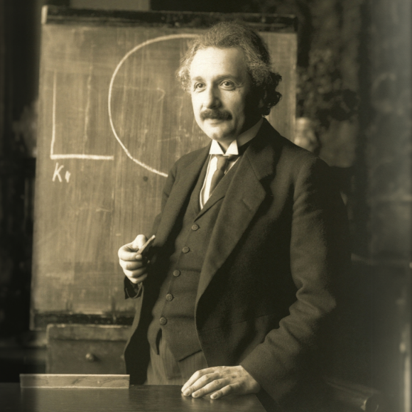 عندما يصطدم الضّوء بالمادّة