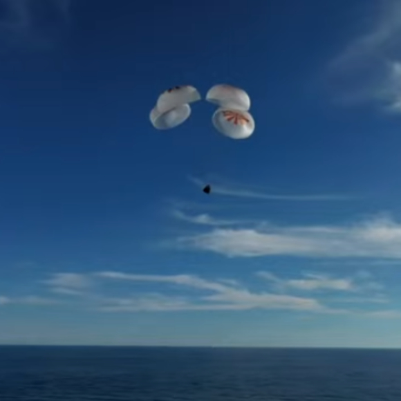 האסטרונאוטים ה”תקועים” חזרו בשלום