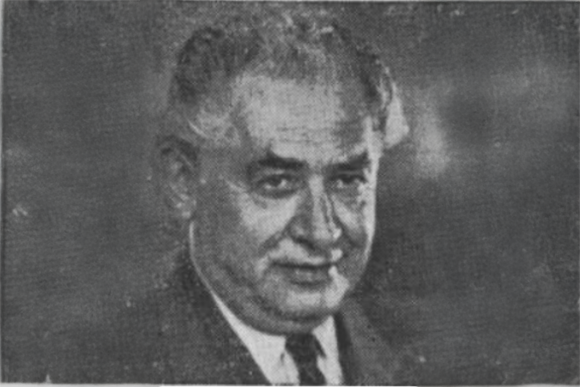 האב היה פעיל ציוני, מחנך וחבר בהנהלת קק"ל. נתן אגמון (ביסטריציקי) | מתוך: האנציקלופדיה לחלוצי היישוב ובוניו, דוד תדהר