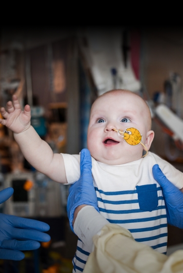 טיפול בתינוק בעריכה גנית מותאמת אישית