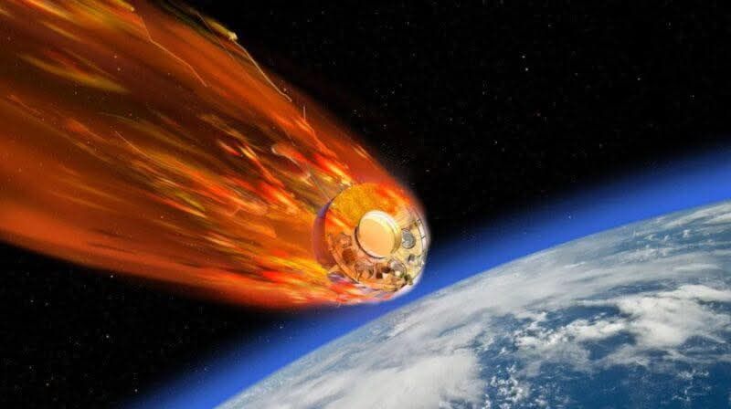 נפלה באוקיינוס ההודי בלי לגרום לנפגעים או לנזק. הדמיה של חללית דומה לקוסמוס 482 נכנסת לאטמוספרה | איור: ESA/David Ducross