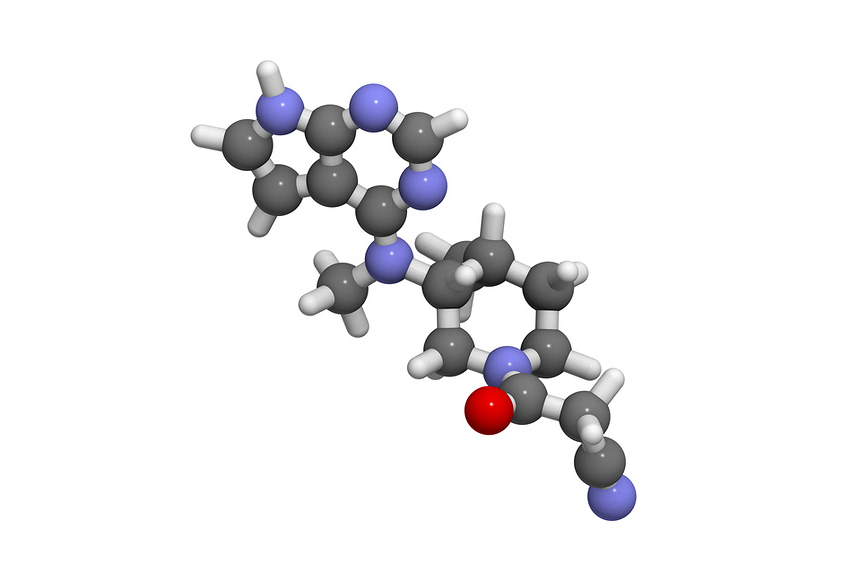 במחקר נוסתה בהצלחה תרופה ממשפחת "מעכבי JAK", הפועלות נגד מחלות דלקתיות שבהן פעילות מערכת החיסון מופרזת. מולקולה של טופסיטיניב | Molekuul / Science Photo Library