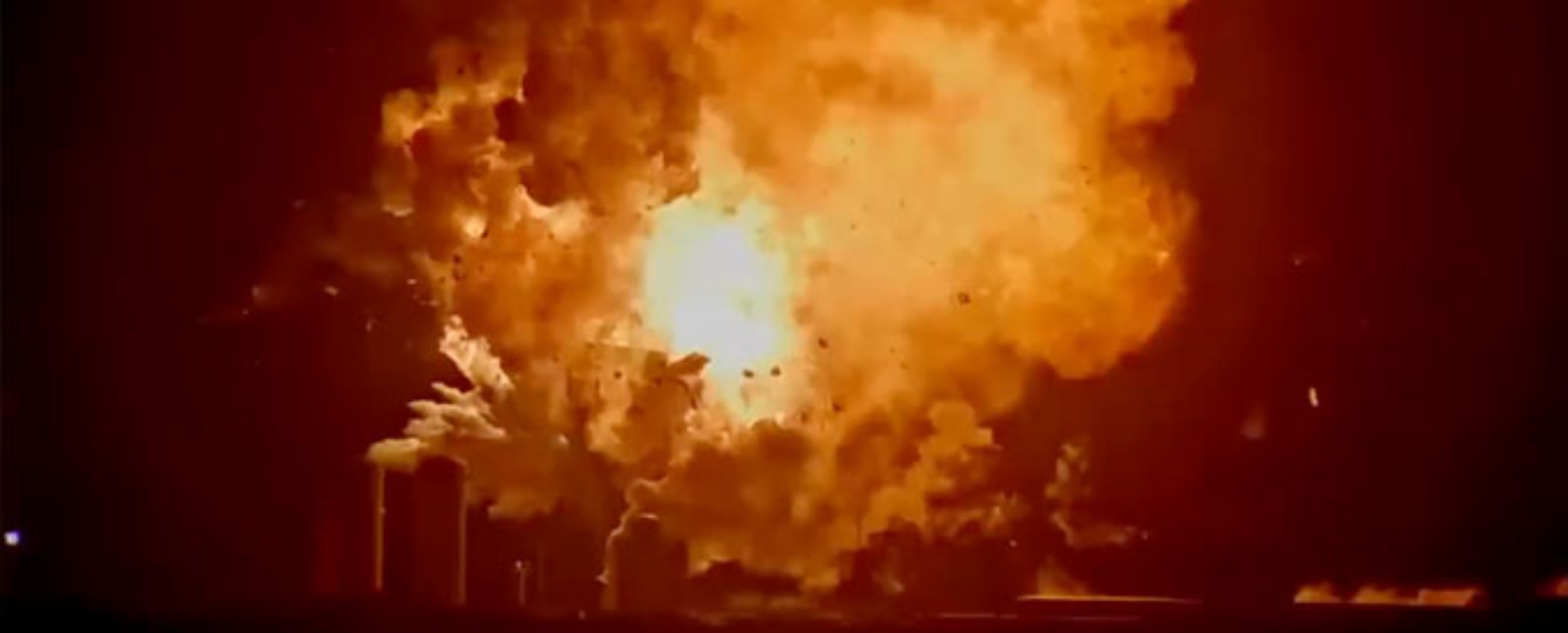 Starship Explodes During Ground Test: This Week in Space