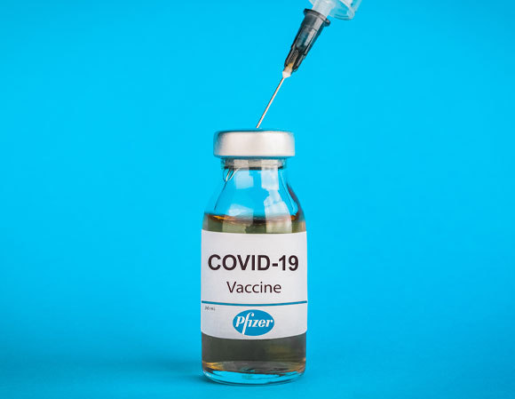 חיסון ה-RNA של חברת פייזר | צילום: Seda Servet, Shutterstock