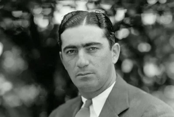 כוכב הבייסבול חובב השפות שהפך למרגל וכמעט למתנקש. מו ברג | מקור: IMDB