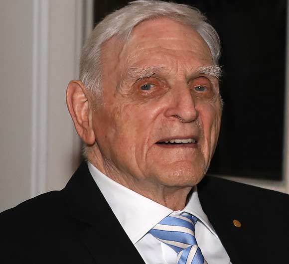 ג'ון גודאינף בשנת 2019 | צילום : US Embassy Sweden, Wikipedia