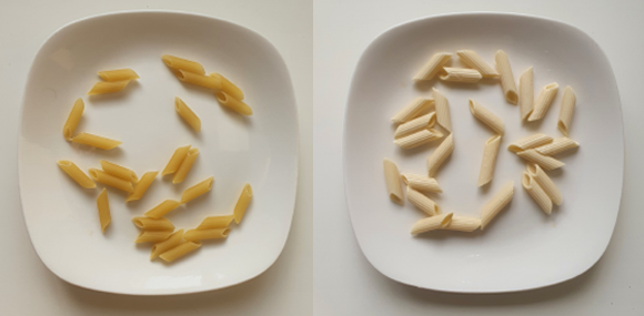 שני סוגים של פסטה במים רותחים. Shutterstock, Kanyapak Lim, Pixel-Shot